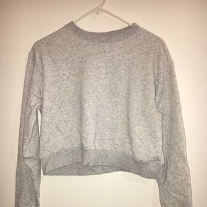 grey speckled crop top